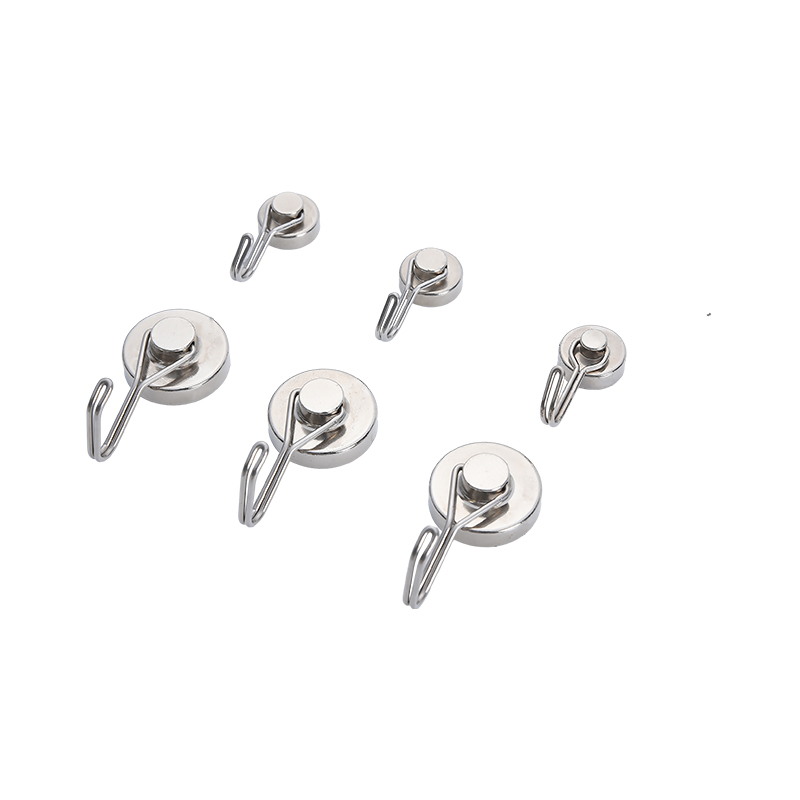 Metal magnetic hooks